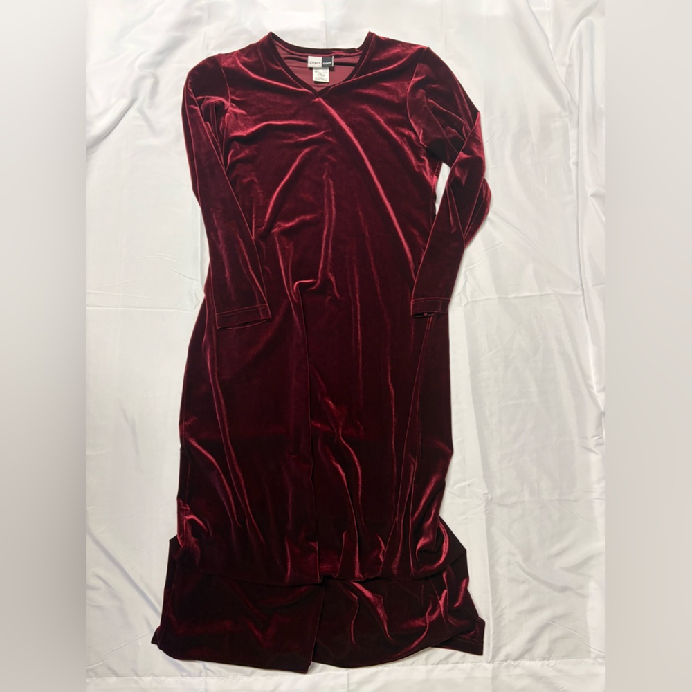 Vintage long sleeve v neck “velvet” maxi dress
